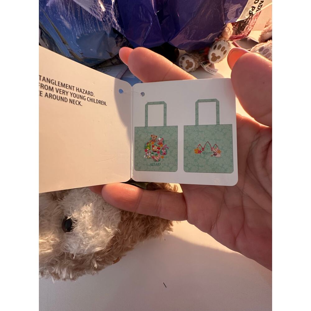 Disney Aulani Duffy and Friends Packable Tote Bag Charm - Picture 3 of 5
